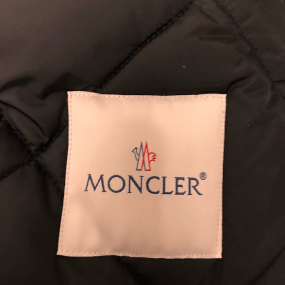 Moncler Eleagnus Wool Down Vest Fur Collar size 1 - Picture 7 of 8
